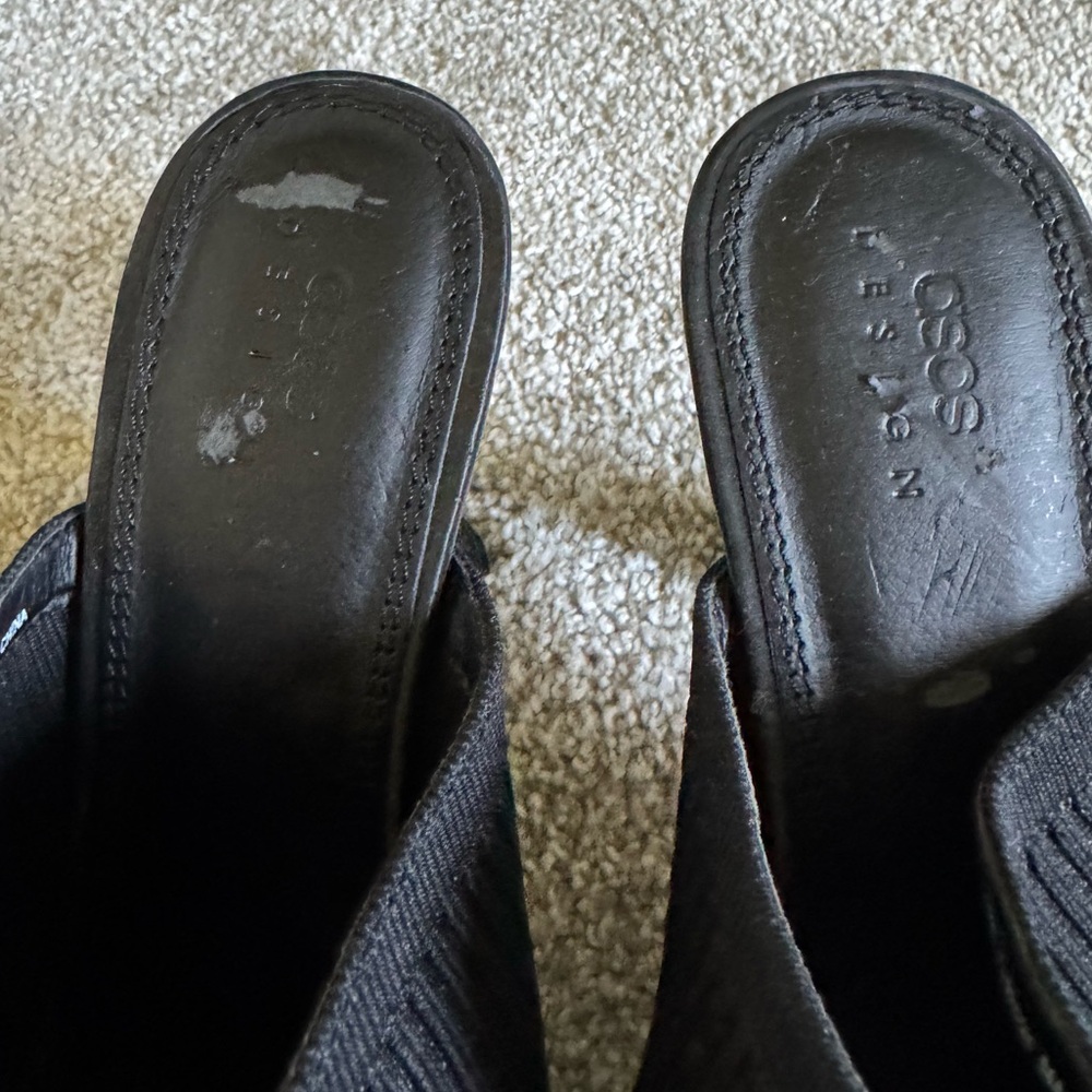 ASOS Black Ribbed Mules - Picture 6 of 6